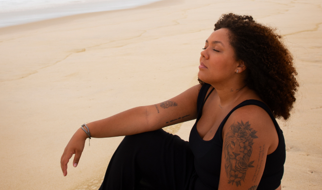 eliminación de tatuajes en piel morena